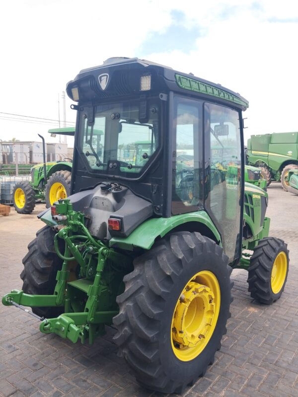 Trator John Deere l 5080EN Cabinado l 2022