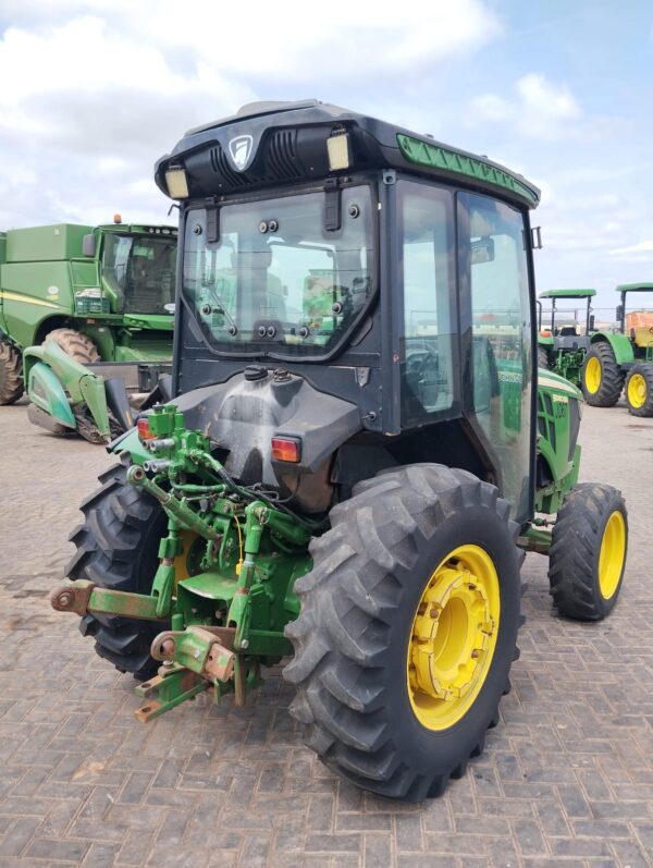 Trator John Deere l 5080EN Cabinado l 2022
