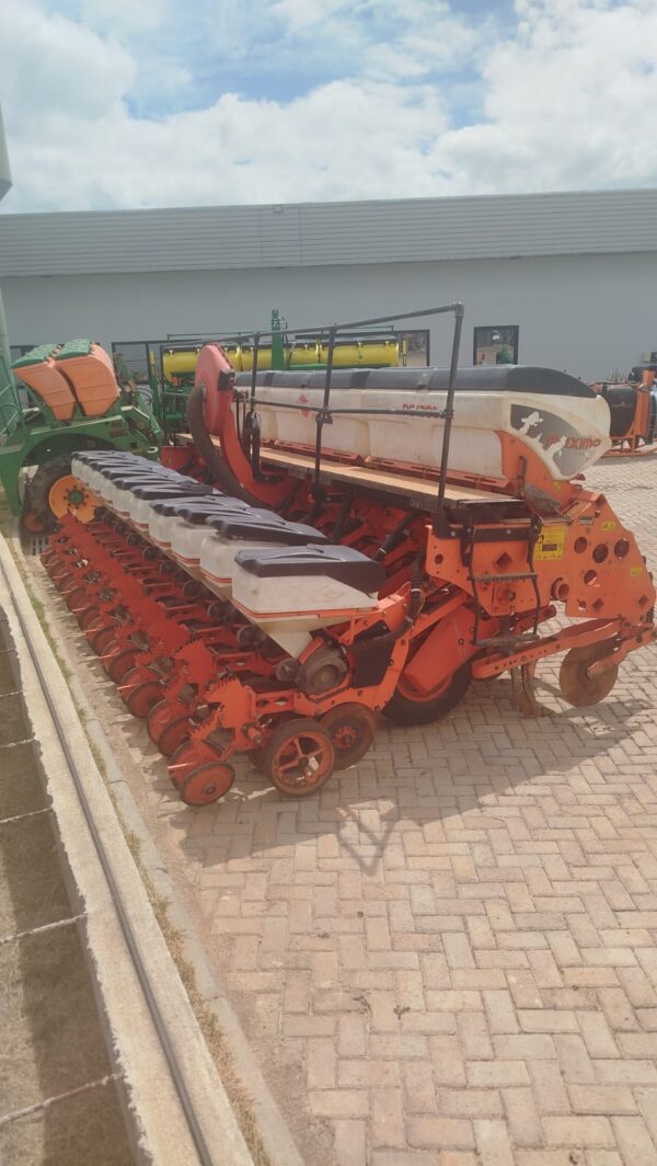 Pulverizador Jumil | PG 1300 | 2013