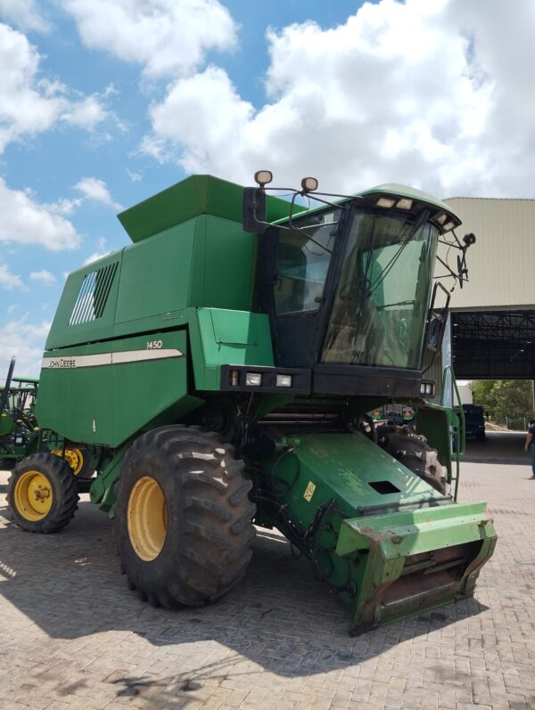 Colheitadeira John Deere | 1450 + PC 19 Pés | 2004