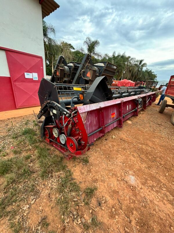 Colheitadeira Case | 2799 + PC 30 Pés + PM 12X50 | 2012