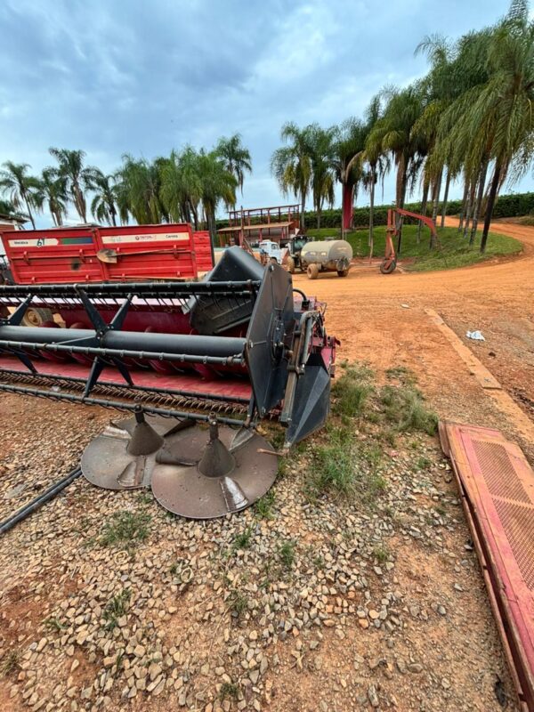 Colheitadeira Case | 2799 + PC 30 Pés + PM 12X50 | 2012