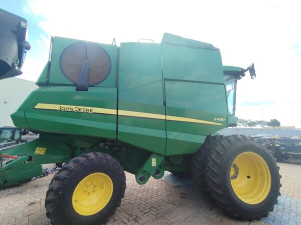 Colheitadeira John Deere | S430 + PC 22 PÉS | 2021