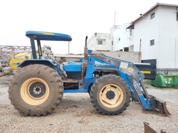 Trator New Holland | 7630 + Lâmina + Kit Bag | 2008