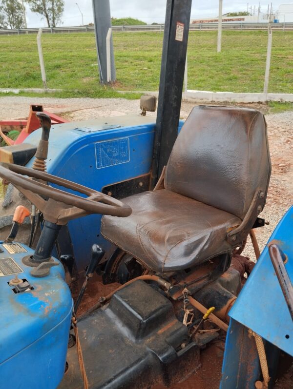 Trator New Holland | 7630 + Lâmina + Kit Bag | 2008