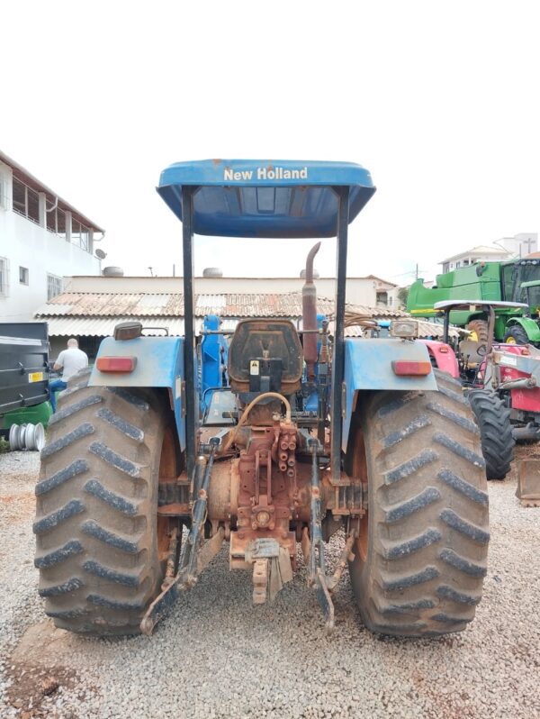 Trator New Holland | 7630 + Lâmina + Kit Bag | 2008