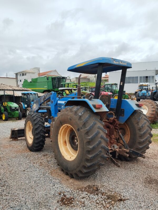 Trator New Holland | 7630 + Lâmina + Kit Bag | 2008