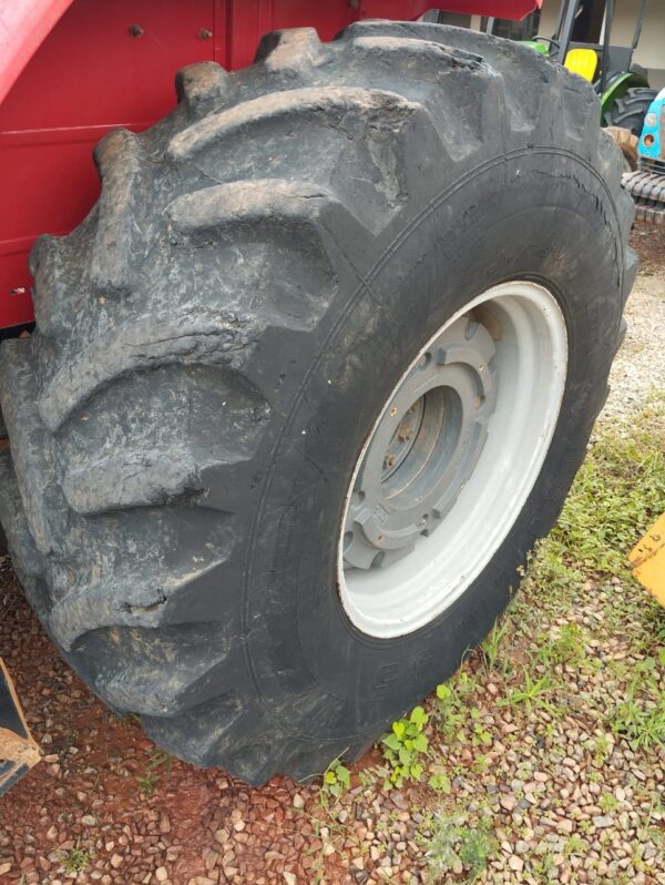 Trator Massey Ferguson | 4297 + Lâmina | 2012