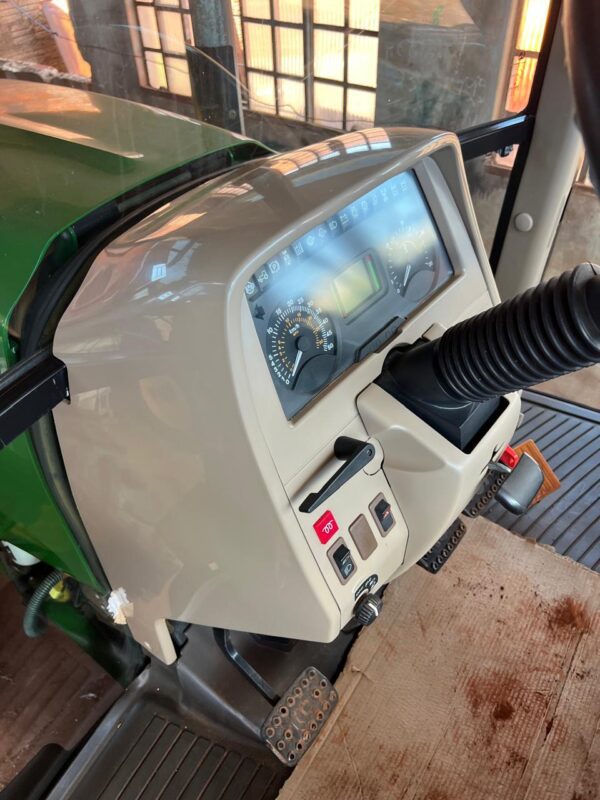 Trator John Deere | 6125J Cabinado | 2021