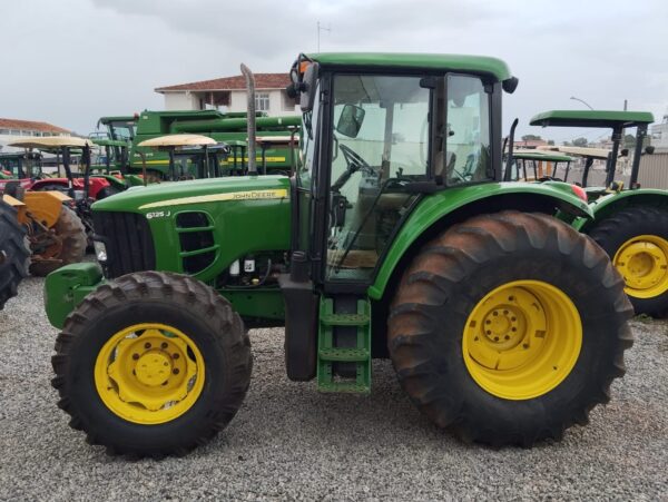Trator John Deere | 6125J Cabinado | 2021