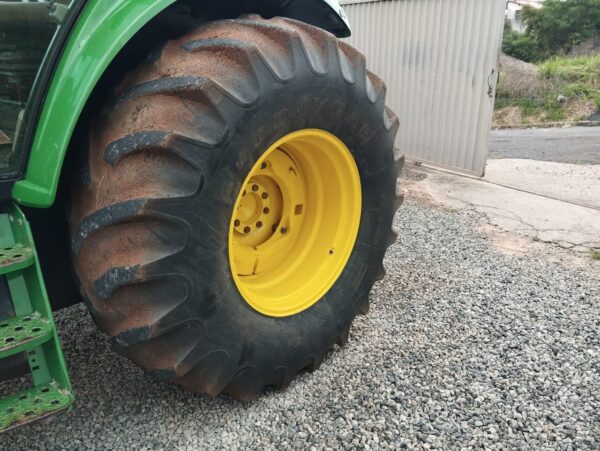 Trator John Deere | 6125J Cabinado | 2021