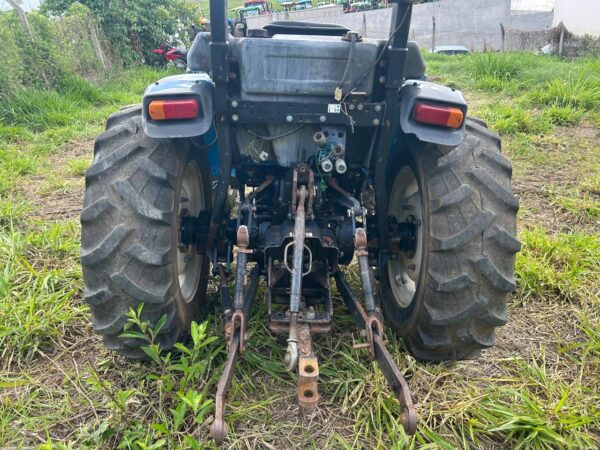 Trator LS | R60 Plataformado | 2014