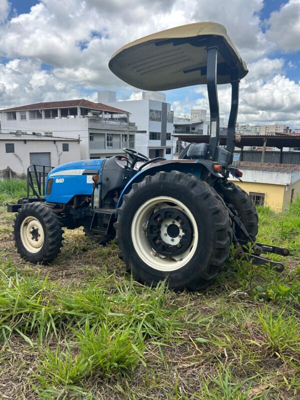 Trator LS | R60 Plataformado | 2014