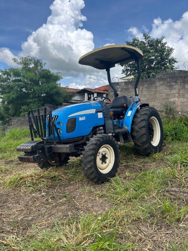 Trator LS | R60 Plataformado | 2014