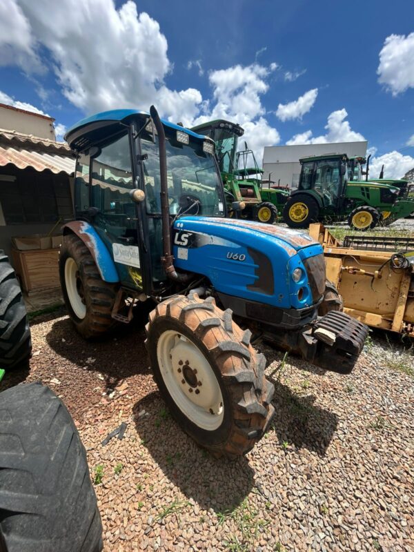Trator LS | U60 Cabinado | 2017