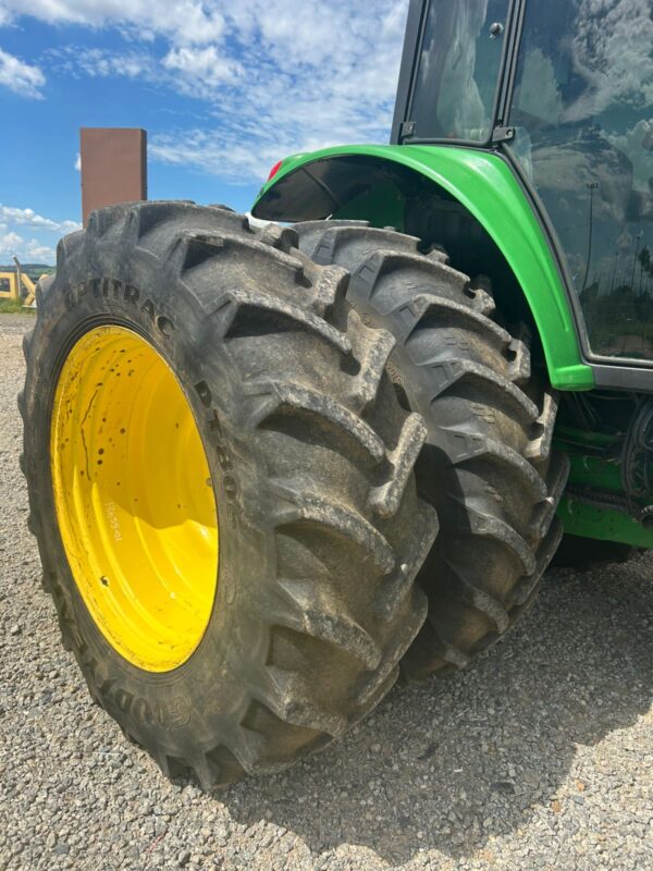 Trator John Deere | 6210J Cabinado | 2017