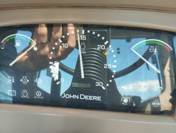 Trator John Deere | 6180J Cabinado | 2016